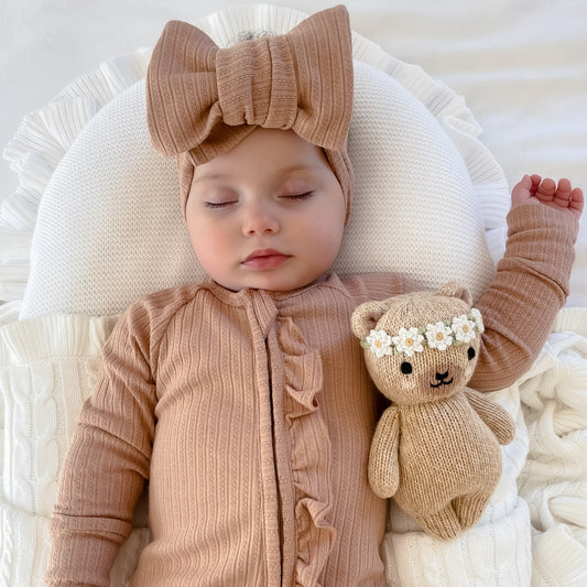 Baby honey bear (ivory floral)